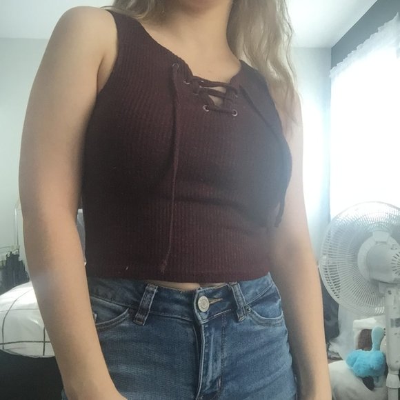 burgundy tank top - Picture 1 of 4